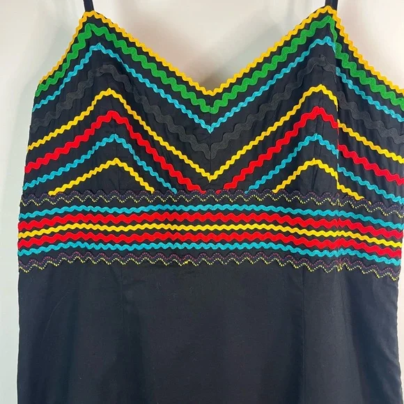 Spenser Jeremy Multicolor Zigzag Embroidered Black Midi Dress - Size 10 cotton - Picture 6 of 6